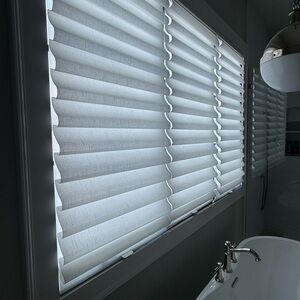 Hunter Douglas shades